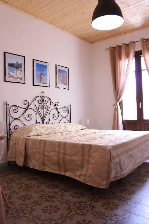 Apartment Trapani'S Heart 0*, Trapani